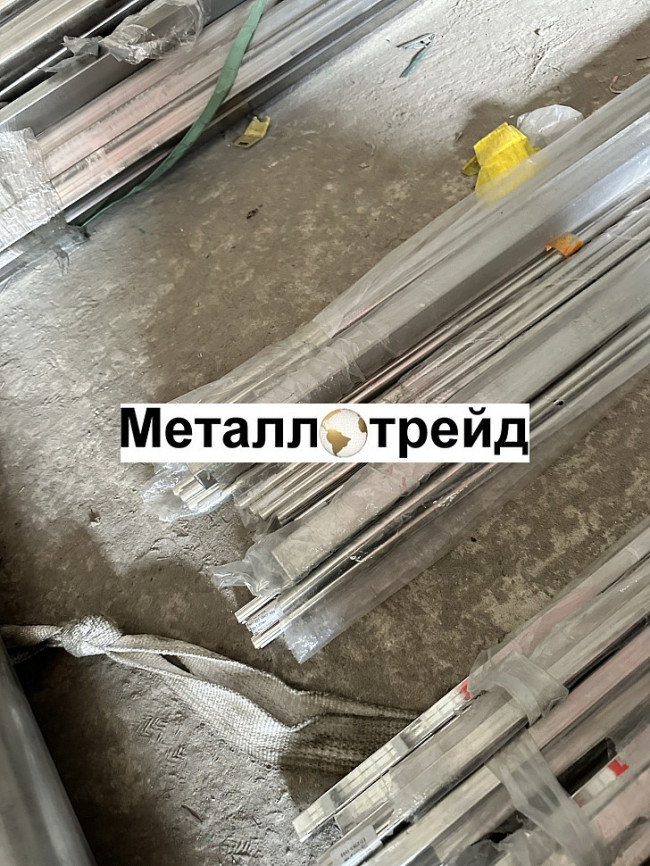 Труба нержавеющая TP 409 35х35х1,5 мм TP 409, EN 10219-2