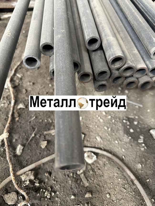 Труба бесшовная холоднодеформированная 22x2 мм Труба бесшовная холоднодеформированная 22x2 мм