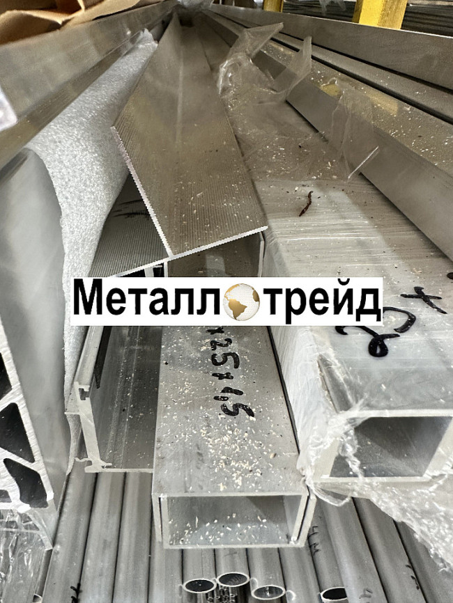 Профиль алюминиевый швеллер АД31 40х40х2х2 мм