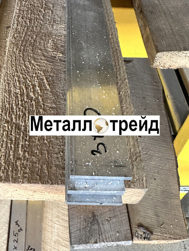 Полоса, шина алюминиевая АД31 20х200х4000 мм