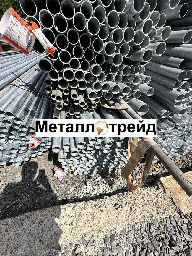 Труба оцинкованная 89х3,5 мм 7800