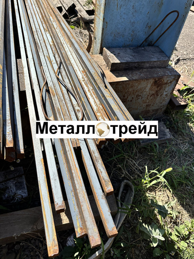 Квадрат стальной 5ХНМ 250 мм Гр. II, УЗК, отжиг