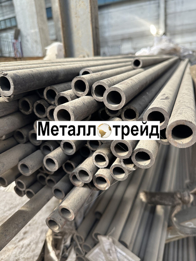 Труба бесшовная холоднодеформированная 45x10 мм Труба бесшовная холоднодеформированная 45x10 мм