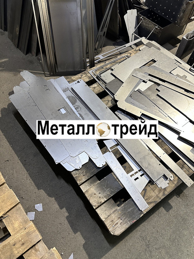 Лист Q235D 65 мм *1500*6000 г/к RSi