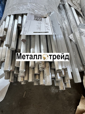 Шестигранник калиброванный нержавеющий 12Х18Н10Т 7 мм