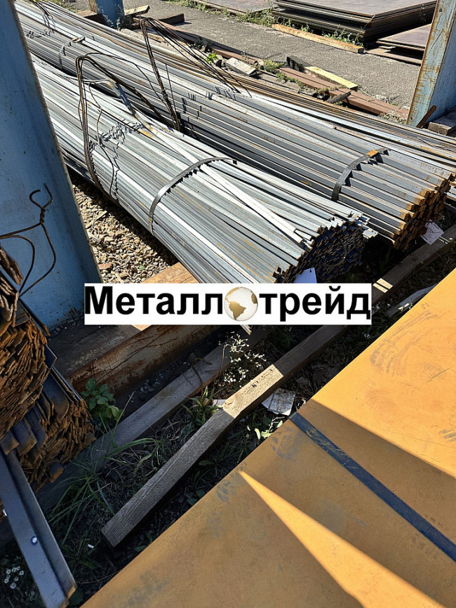 Полоса стальная 4Х5МФС 110х100х720 мм