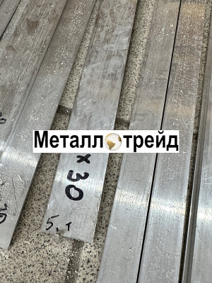 Профиль алюминиевый уголок АД31 60х40х3 мм