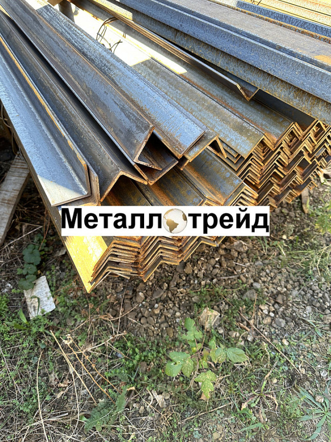 Уголок С255 180х180х11 мм 12000