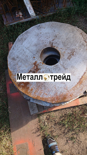 Поковка стальная 38Х2Н2МА 365ф132*1020 мм