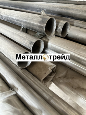 Труба нержавеющая TP 201 L1 42,4х1,5 мм TP 201 L1, EN 10296-2, TL второй сорт, матовая
