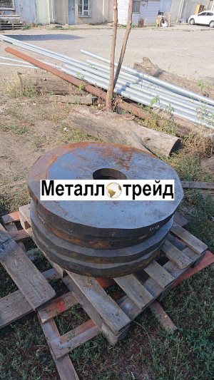 Поковка стальная 40ХН 370ф60*115 мм
