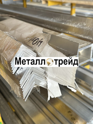 Уголок алюминиевый АД31Т1 60х20х2 мм 6000