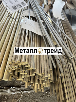 Круг бронзовый БрАЖ9-4 75 мм 3000